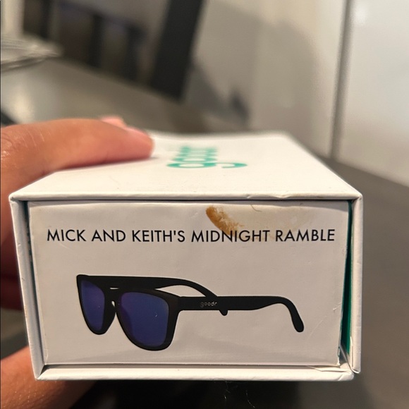 Goodr Mick and Keith's Midnight Ramble Sunglasses - Picture 6 of 6